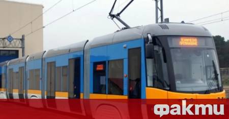 Тази вечер бе възстановено движението на наземния градски транспорт в