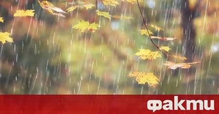 През нощта дъжд ще превалява все още на места в