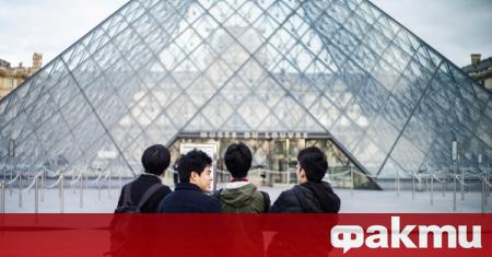 Френският музей Лувърът отвори врати днес съобщи France 24 Музеят