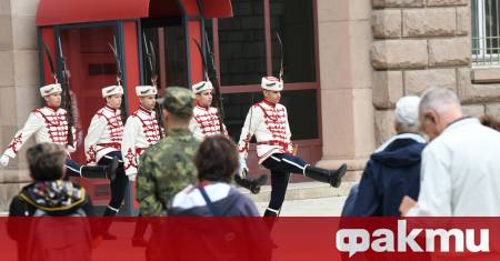 ФАКТИ публикува мнения с широк спектър от гледни точки за