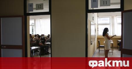 В първи учебен ден в Гърция в училищата не бяха
