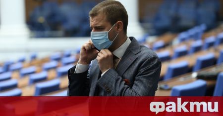 Народното събрание прие предложението на ГЕРБ депутатът Стефан Апостолов да