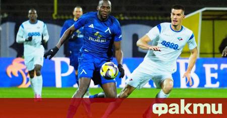 Нападателят на Левски Мустафа Сангаре сподели че повече няма да