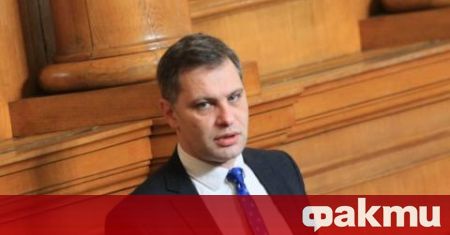 Бившият депутат Александър Сиди от ВМРО скочи срещу лидера на