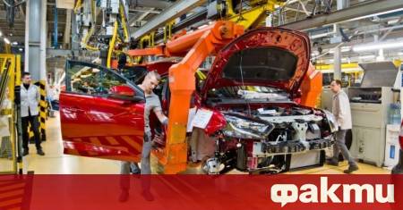 Руският автомобилен производител АвтоВАЗ изпраща една от най мрачните си