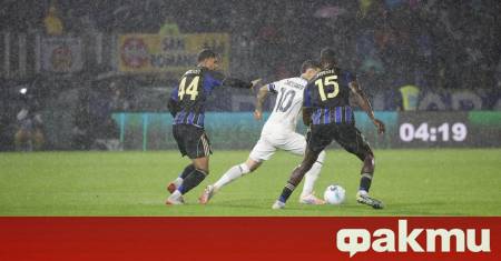 В мач белязан от тежки атмосферни условия и здрава битка