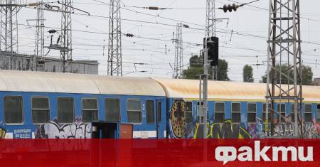 БДЖ осигурява над 6000 допълнителни места за пътуване по Коледа