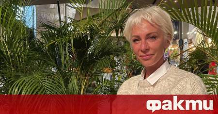 Синът на Нана – Джейсън я е обявил за Кралица