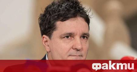 Протестиращи в Яш освиркаха румънския президент Нишор Дан предлагайки му