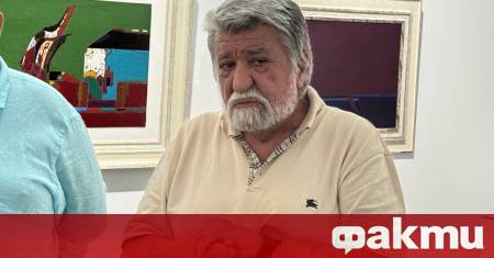 С бурни аплодисменти препълнената галерия България в центъра на Рим
