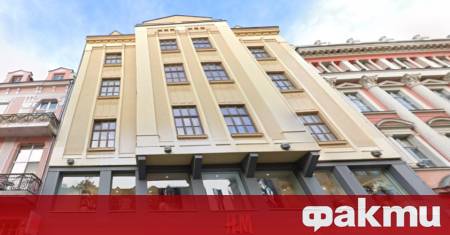 Имотът в който се помещава световната модна верига H M отново