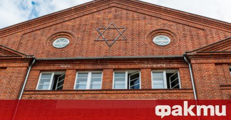 Израелски знамена бяха изгорени пред синагоги в Мюнстер и Бон