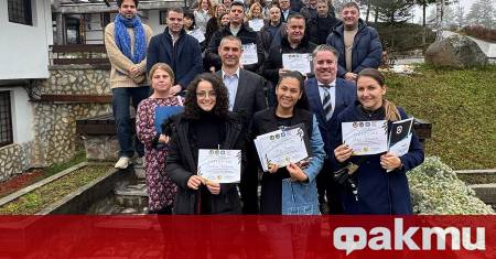 Службата за международно развитие на прокурорските дейности помощ и обучение