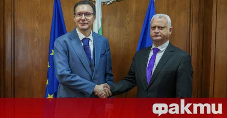 Днес предадох ръководството на МВР на служебния министър Емил Дечев