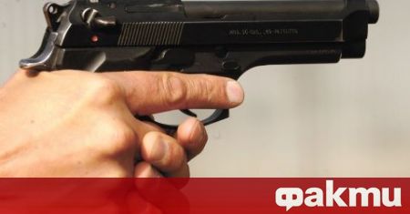 Арестуваха мъж размахвал пистолет и заплашвал деца в Пловдив съобщи