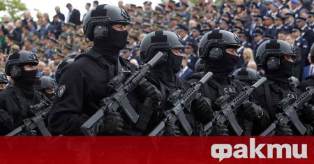 Сръбският министър на информацията и телекомуникациите Борис Братина се извини