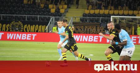 Ботев Пловдив официално се раздели с трима свои играчи –