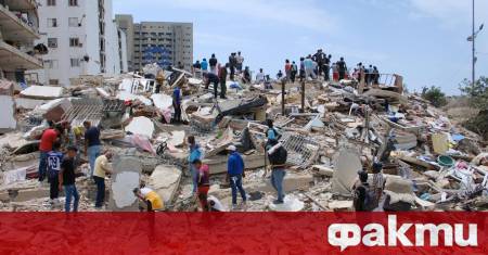 Серия от две последователни изключително силни земетресения парализираха северното крайбрежие