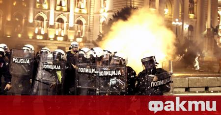 Сърбия няма да въвежда отново полицейски час през уикенда в