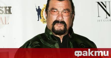 Американският актьор Стивън Сегал който от години има руско гражданство