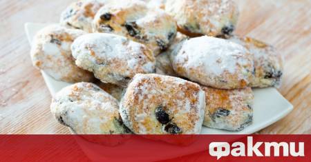 Необходими продукти лимонови кори 50 грама стафиди 50 грама смлени