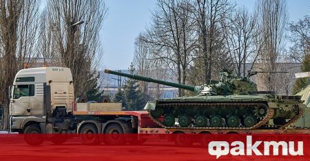 Украински военни разбиха конвой с руска военна техника който настъпваше