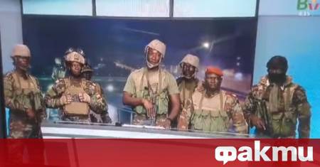 Военните завзеха властта в Бенин сваляйки от власт президента Патрис