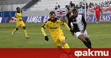 Двата най обичани клуба в града под тепетата – Ботев и