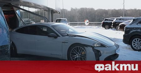 Руснакът Михаил Литвин чийто клип как подпалва своят Mercedes Benz AMG
