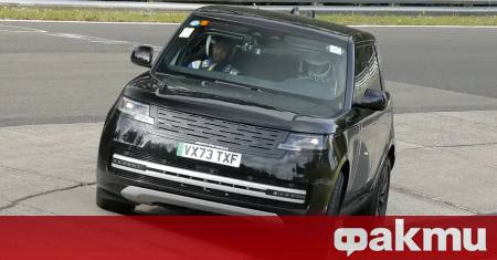 Jaguar Land Rrover е информирала правителството на Обединеното кралство че