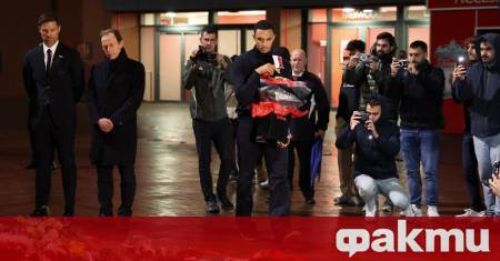 Бившият защитник на Ливърпул Трент Александър Арнолд се завърна в града