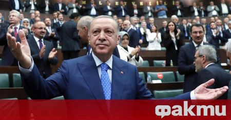 Турският президент присъства на концерта по случай Деня на победата