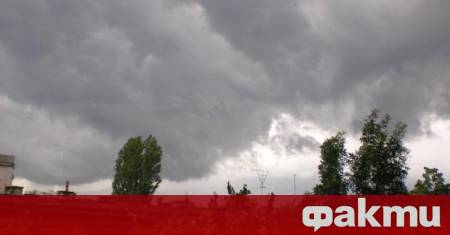 Днес над много райони облачността временно ще намалее но сутринта