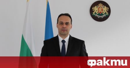 Министърът на отбраната Драгомир Заков проведе телеконферентен разговор със секретаря