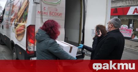 След София и Пловдив ваксините на Пфайзер и Бионтех пристигнаха