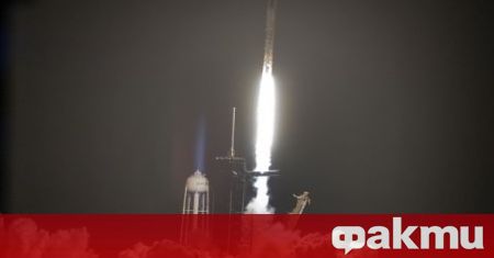 Американската частна компания Спейс екс изстреля с помощта на ракетата носител