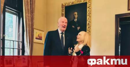 С особено блоговоление награждаваме Лили Иванова за изключителните ѝ заслуги