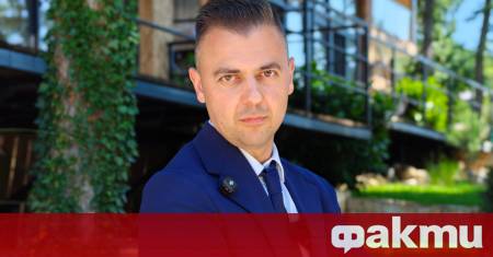 Народният представител от Възраждане Коста Стоянов и депутатът от германския