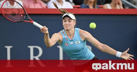 Елена Рибакина продължава да впечатлява феновете на тениса по цял