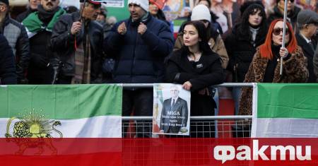 Болница в централната част на Техеран е била неволно засегната