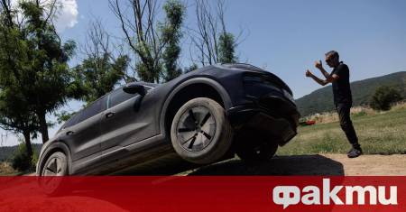 Porsche прилага новаторска стратегия за разработване на новия изцяло електрически