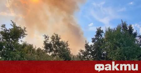 Голям пожар се разрази в землището около старозагорското село Мъдрец