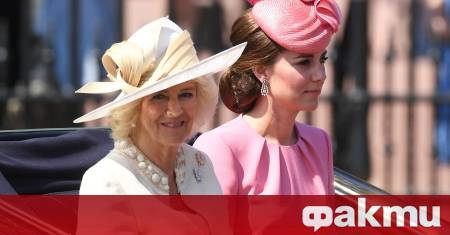 Кралица Камила направи дългоочаквана поява на тенис турнира Уимбълдън но