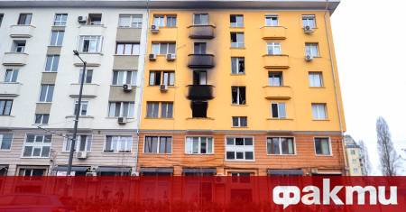 Две деца са в тежко състояние след пожара в жилищна