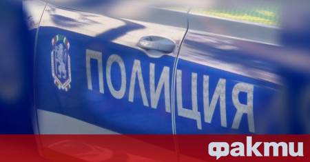 Мъж в неадекватно състояние в събота по обед нападна шофьор