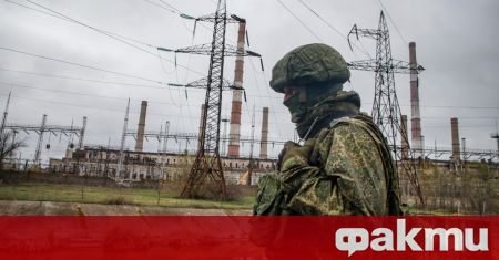 Регионалните украински власти призоваха цивилните спешно да напуснат източноукраинския град
