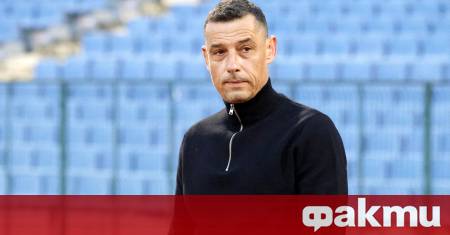 Старши треньорът на ЦСКА Александър Томаш говори пред медиите в