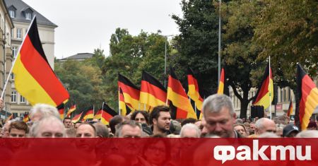 Хиляди отново протестираха снощи в Германия предимно в градовете в