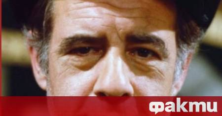 Британският актьор Дейвид Дейкър известен с участията си в сериалите