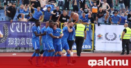 Футболистът на Левски Симеон Славчев коментира пред Мач Телеграф атмосферата